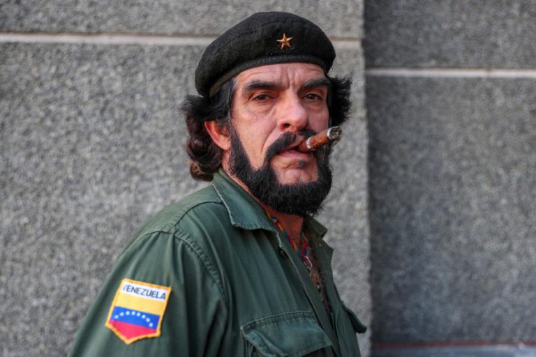 VENEZUELA: “CHE BOLIVARIANO” DISPONÍVEL A LUTAR CONTRA INVASOR SE NECESSÁRIO
