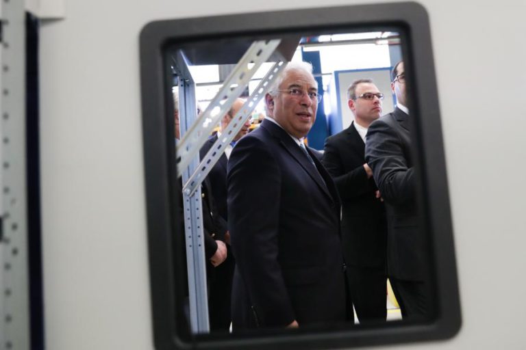 COSTA GARANTE CONTINUIDADE DE SUBSISTEMA DE SAÚDE DOS FUNCIONÁRIOS PÚBLICOS