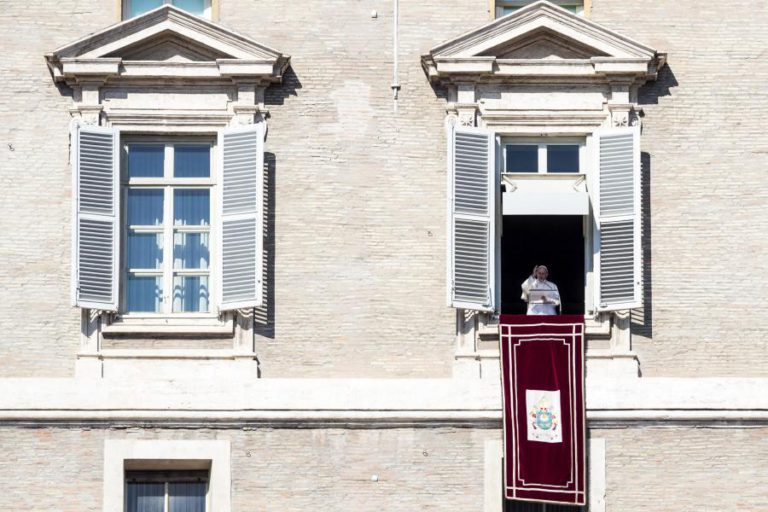 VATICANO DEBATE A PARTIR DE HOJE ESCÂNDALO DE ABUSOS A CRIANÇAS QUE ABALOU A IGREJA
