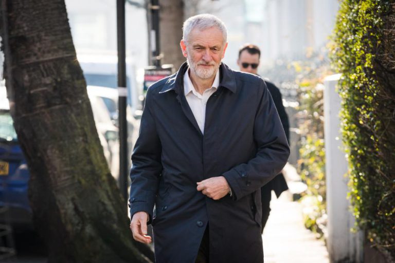 BREXIT: PARTIDO TRABALHISTA VAI PROPOR NOVO REFERENDO PARA NEGOCIAR UNIÃO ADUANEIRA