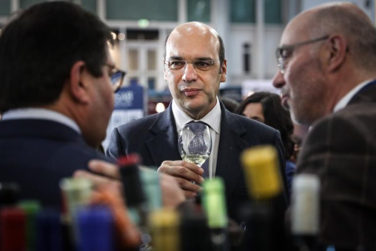 MINISTRO DA ECONOMIA DESTACA DESEMPENHO DO SETOR AGROALIMENTAR NAS EXPORTAÇÕES