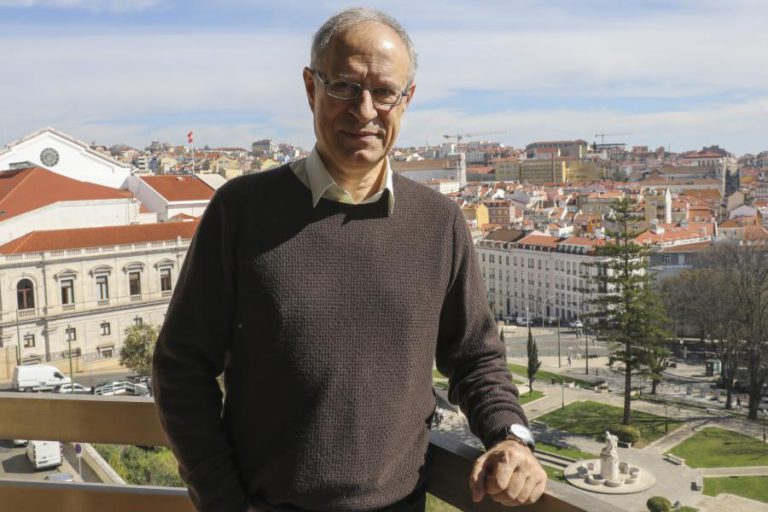BE/20 ANOS: “O QUE HÁ DE NOVO NA ESQUERDA EUROPEIA COM SUCESSO SÃO IMITAÇÕES DO BLOCO”, DIZ LOUÇÃ
