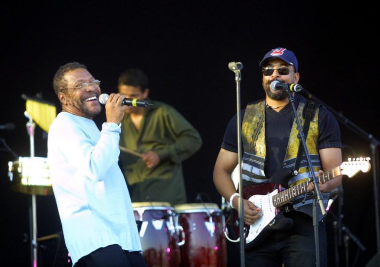 MARTINHO DA VILA APRESENTA EM PORTUGAL DISCO DE 50 ANOS DE CARREIRA, COM DIRETO A FADO