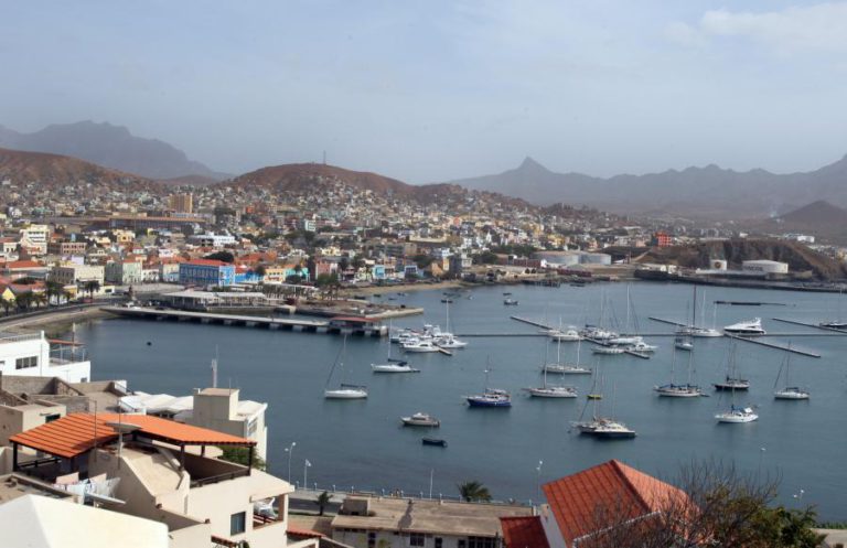 AUTORIDADES FECHAM SEIS ESTABELECIMENTOS EM CABO VERDE POR PROBLEMAS DE HIGIENE