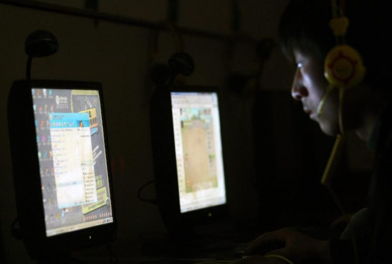 PELO MENOS 91% DA VENEZUELA ESTÁ SEM LIGAÇÃO À INTERNET DEVIDO A APAGÃO