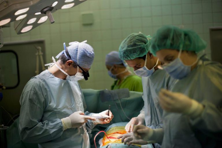 MAIS DE 1.960 DOENTES AGUARDAVAM TRANSPLANTE RENAL NO FINAL DO ANO PASSADO