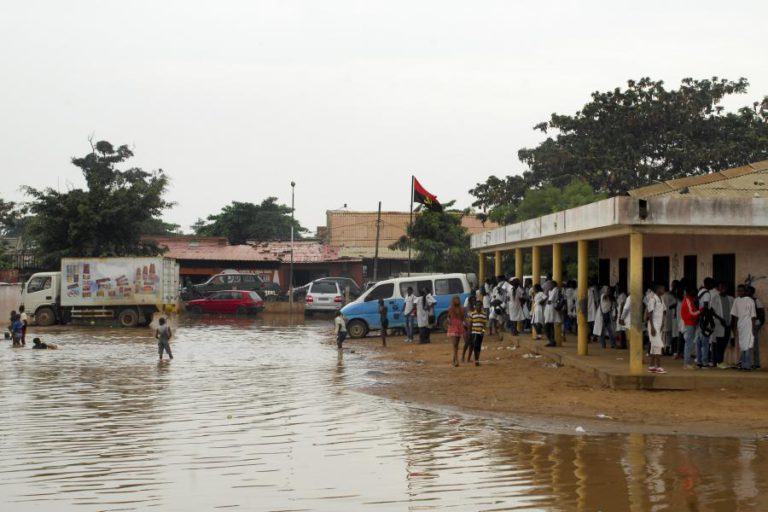 TRÊS MORTOS NO BALANÇO PROVISÓRIO DAS CHUVAS EM LUANDA