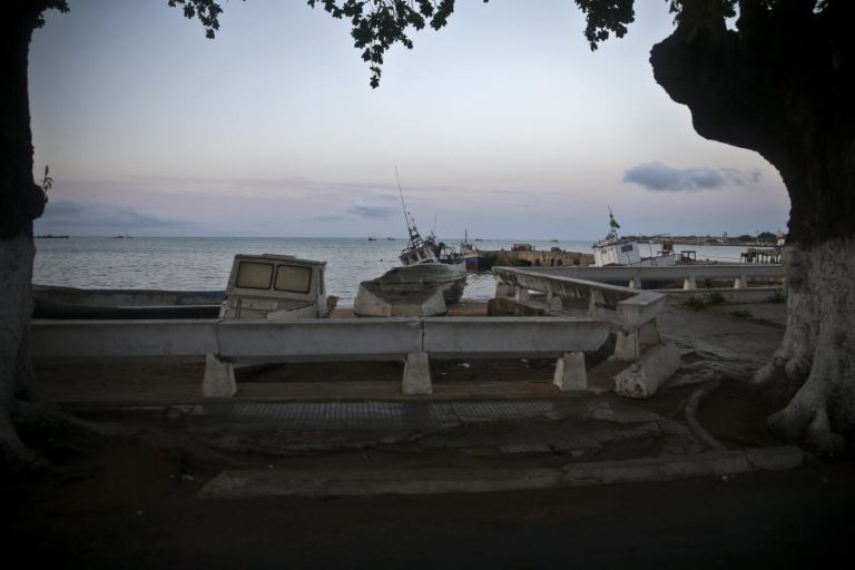 JAPÃO FINANCIA A COMPRA DE MATERIAIS DE CONSTRUÇÃO PARA EMPRESAS SÃO-TOMENSES