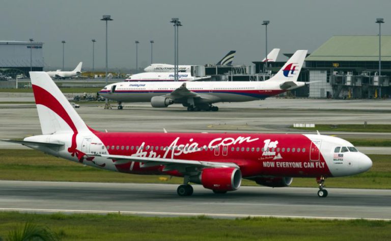 FUNDADOR DA AIR ASIA ADMITE INSTALAÇÃO DE BASE EM MACAU