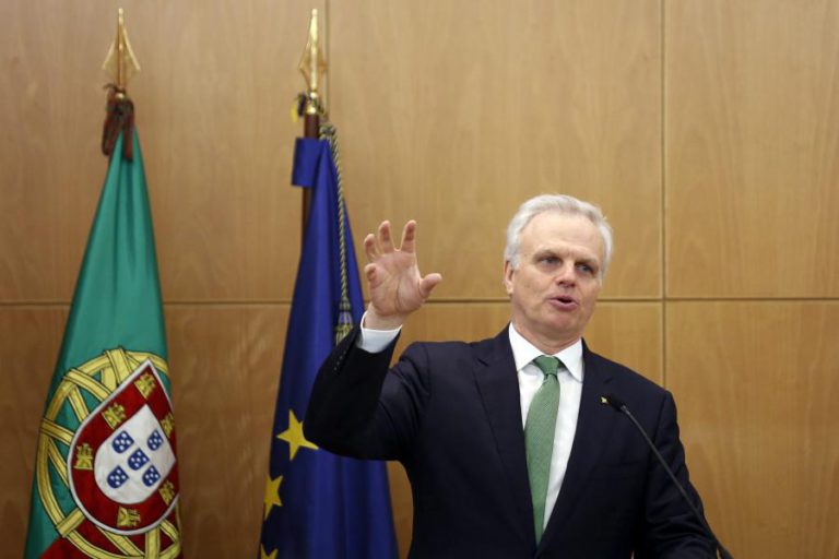 DAVID NEELEMAN É DONO DA NORTE-AMERICANA QUE COMPROU POSIÇÃO DA HNA NA TAP