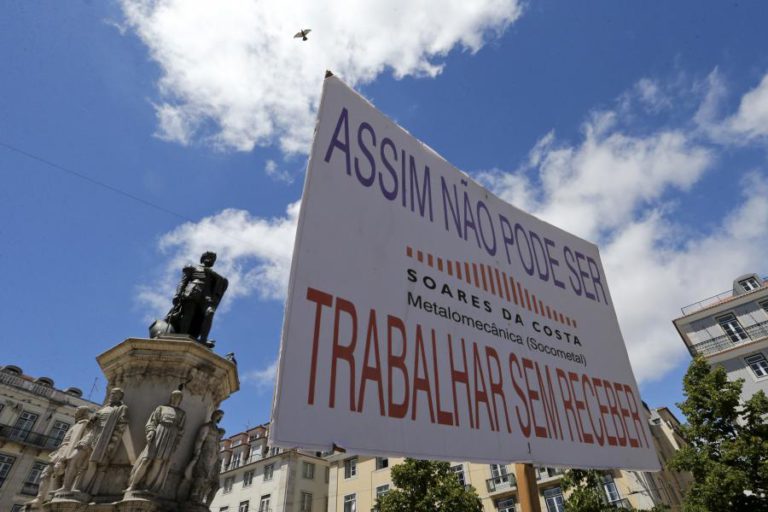 GRUPO DE 70 TRABALHADORES DA SOARES DA COSTA VAI PEDIR INSOLVÊNCIA DA CONSTRUTORA