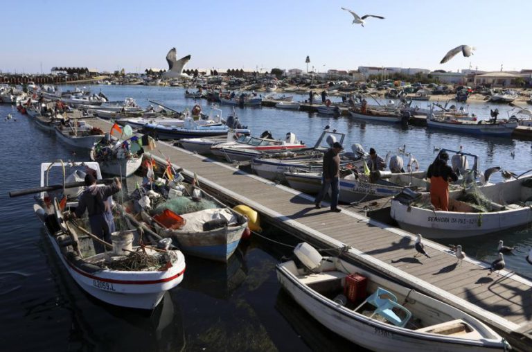 PRIMEIRO-MINISTRO ANUNCIA INVESTIMENTO DE 23 MILHÕES PARA O SETOR DAS PESCAS