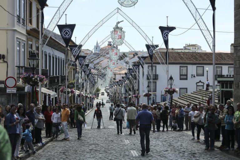 BLUBELL, BEATRIZ RODARTE, KARLOS ROTSEN E SYNIK NO FESTIVAL +JAZZ NOS AÇORES