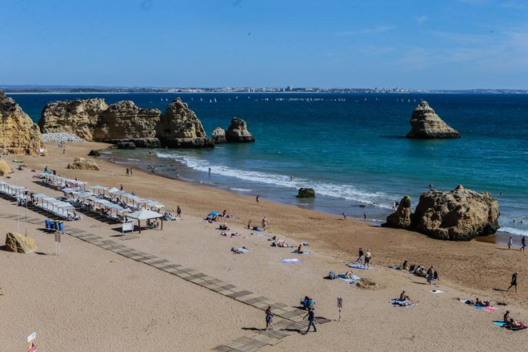 S. BRÁS DE ALPORTEL ADMITE “ALGUMA APREENSÃO” COM REPERCUSSÕES DO BREXIT NO ALGARVE