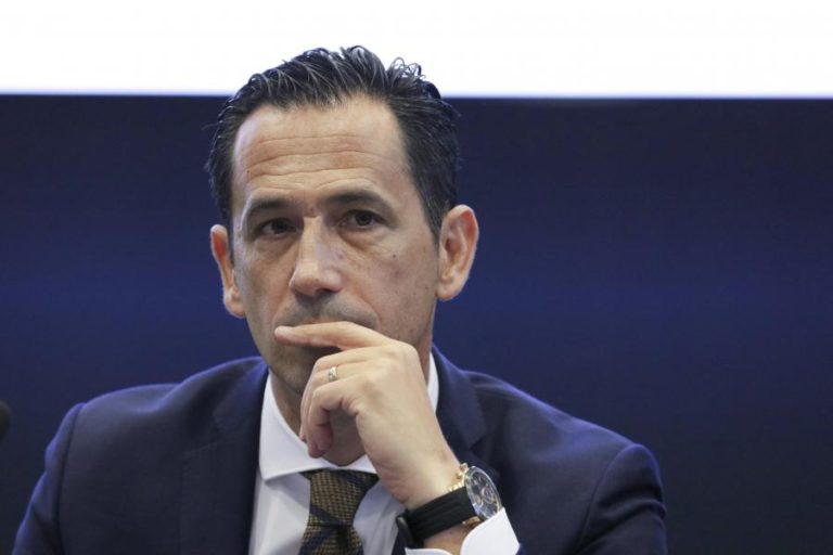 G15 PEDE REUNIÃO COM PEDRO PROENÇA PARA ESCLARECER REINTEGRAÇÃO DO GIL VICENTE