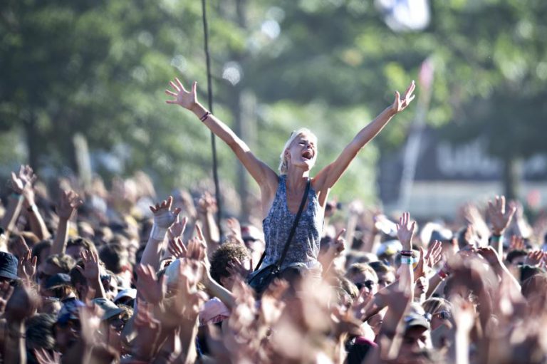 DJ E PRODUTORA PORTUGUESA VIOLET ATUA EM JULHO NO FESTIVAL ROSKILDE NA DINAMARCA