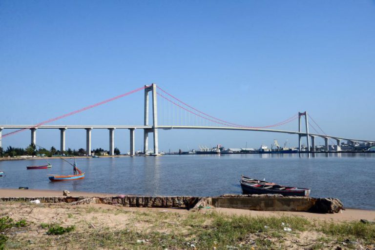 GOVERNO MOÇAMBICANO EXIGE GARANTIA DE CINCO ANOS NAS OBRAS PÚBLICAS