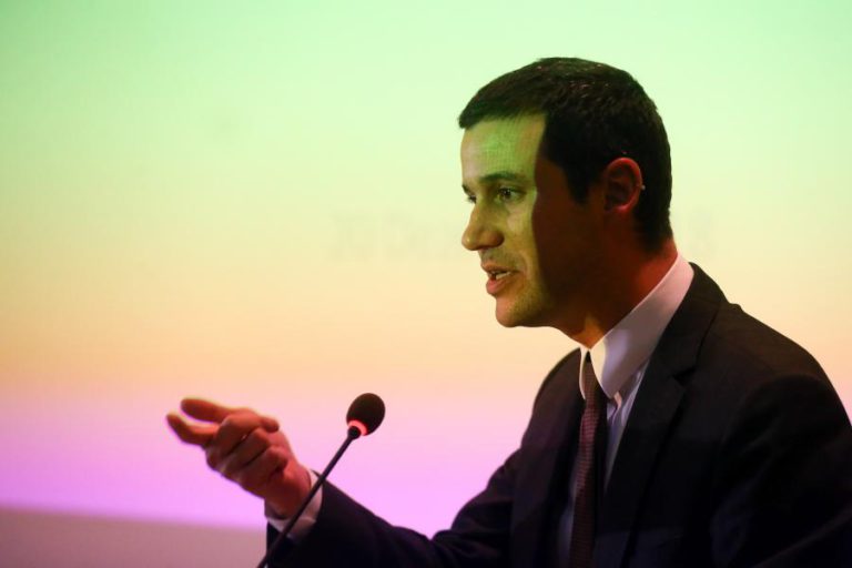 GOVERNO QUER PORTUGAL “NO CENTRO DA CADEIA DE VALOR” DO LÍTIO COM MINAS E FÁBRICA