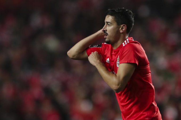 ANDRÉ ALMEIDA E FERRO REGRESSAM AOS CONVOCADOS DO BENFICA PARA O ‘CLÁSSICO’