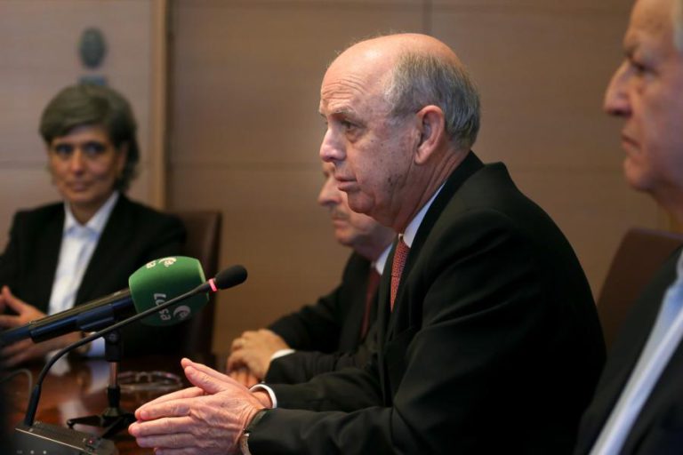 EVENTUAL SAÍDA DE TOMÁS CORREIA DO MONTEPIO PODE NÃO IMPLICAR ELEIÇÕES ANTECIPADAS