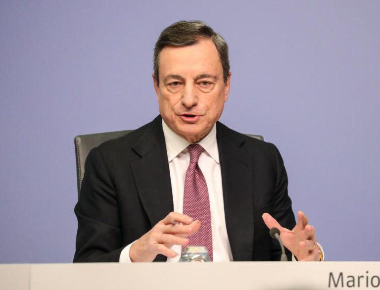 BCE LANÇA NOVA VAGA DE EMPRÉSTIMOS PARA REFORÇAR APOIO À ECONOMIA