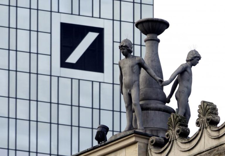 COMMERZBANK E DEUTSCHE BANK EM FORTE ALTA APÓS NOTÍCIA DE EVENTUAL FUSÃO