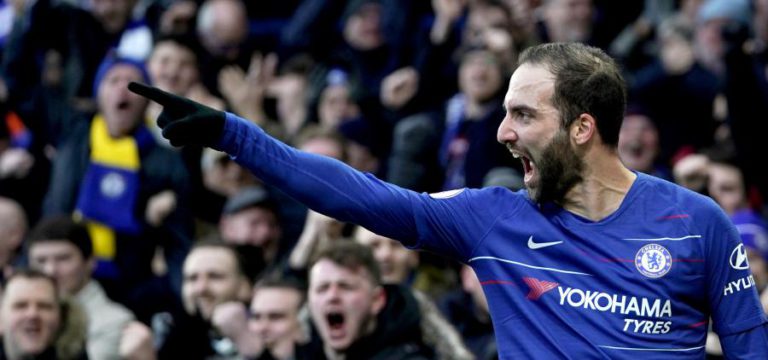 HIGUAÍN ANUNCIA ‘ADEUS’ À SELEÇÃO E RECUSA TER FRACASSADO PELA ARGENTINA