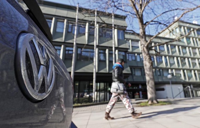 VOLKSWAGEN ANUNCIA CORTE DE PELO MENOS CINCO MIL POSTOS DE TRABALHO ATÉ 2023