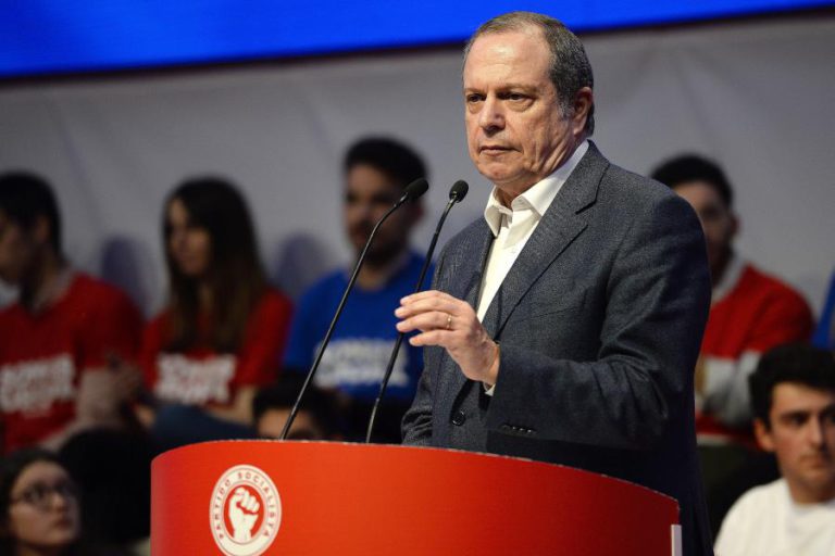 CÉSAR DESABAFA QUE PS TEVE DE TRABALHAR “ÀS VEZES MUITO PENOSAMENTE” COM PCP E BE