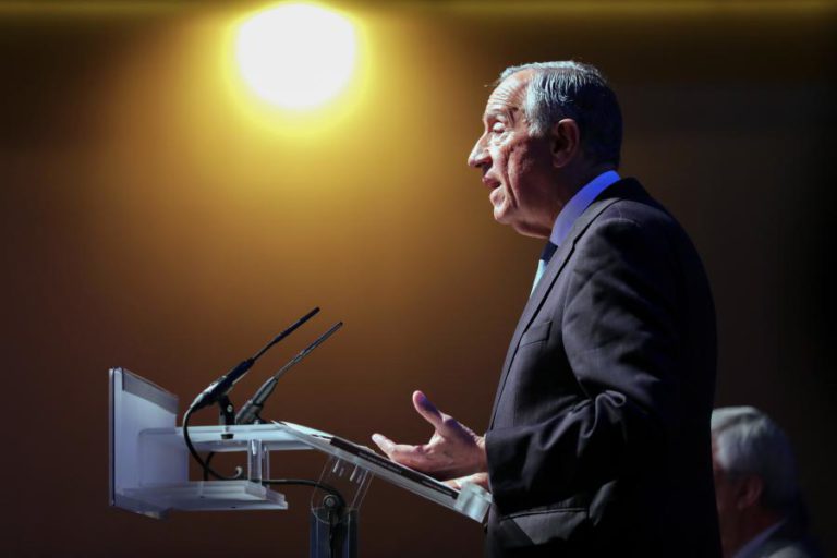 MARCELO CONCORDA COM GOVERNO SOBRE NECESSIDADE DE AUDITORIA ÀS CONTAS DO NOVO BANCO