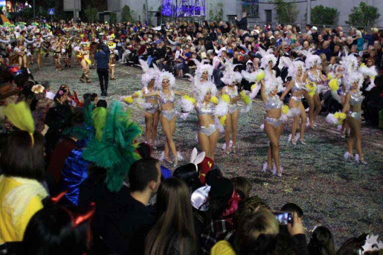 PSP VAI POLICIAR CORSOS DE CARNAVAL COM 215 AGENTES