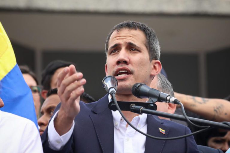 ESTADOS UNIDOS SAÚDAM REGRESSO DE GUAIDÓ A CARACAS