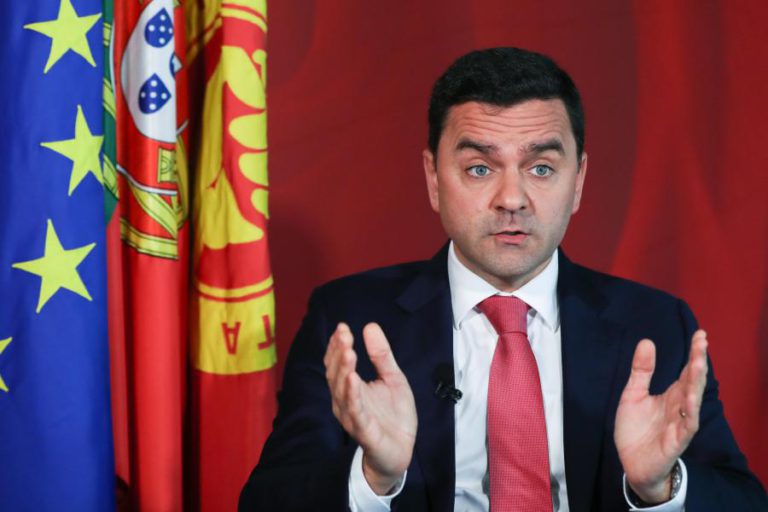 PS VAI DEFENDER EM BRUXELAS PROGRAMAS EUROPEUS PARA HABITAÇÃO E APOIO À NATALIDADE