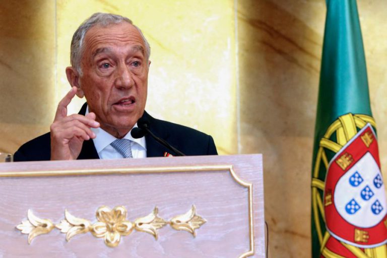 PRESIDENTE DA REPÚBLICA ORGULHOSO DO DESEMPENHO DOS MILITARES PORTUGUESES NA REPÚBLICA CENTRO-AFRICANA