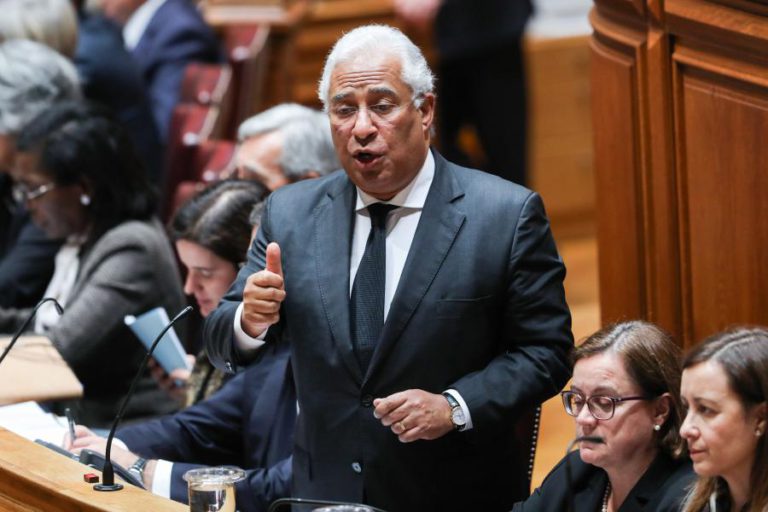 COSTA RECEBE NO DIA INTERNACIONAL DA MULHER 18 FIGURAS FEMININAS DA VIDA NACIONAL