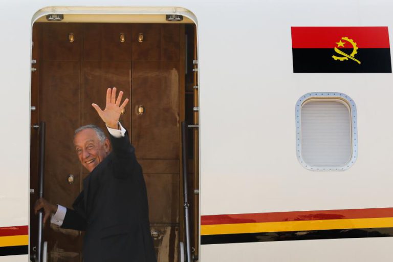 MARCELO REBELO DE SOUSA FALA NUM “NOVO CICLO HISTÓRICO” E DIZ “ATÉ LOGO” A ANGOLA