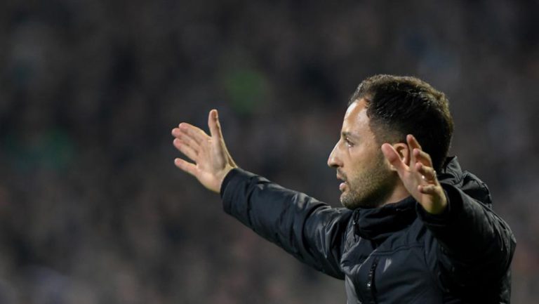 SCHALKE 04 DESPEDE TREINADOR DOMENICO TEDESCO