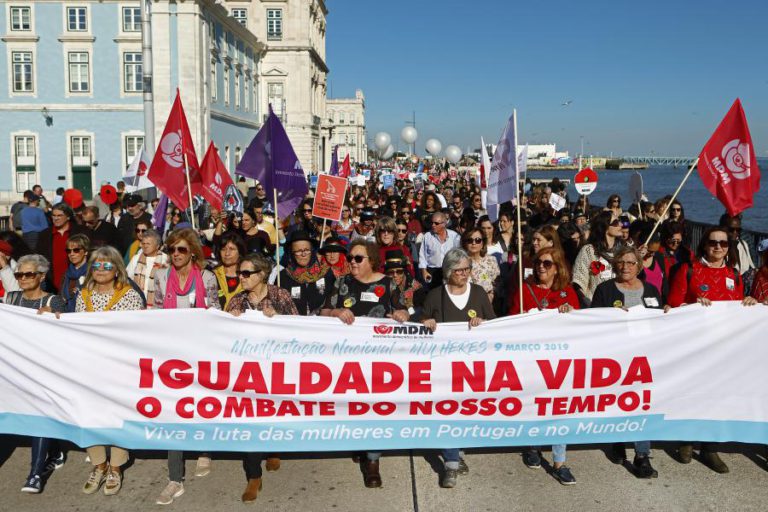 MANIFESTAÇÃO NACIONAL DO MDM PELA “IGUALDADE NA VIDA” JUNTA MILHARES NAS RUAS DE LISBOA