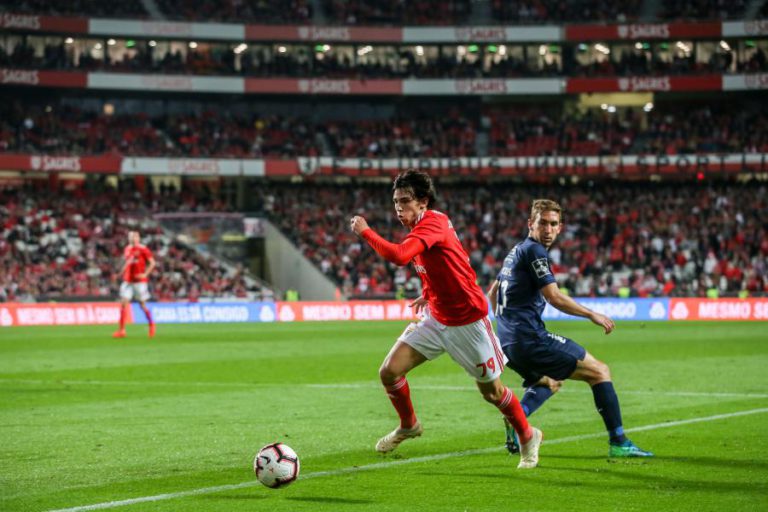 BENFICA DESPERDIÇA VANTAGEM DE DOIS GOLOS E EMPATA NA LUZ COM BELENENSES
