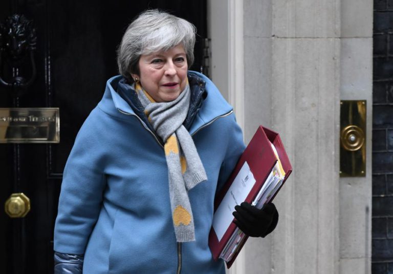 MAY VAI PROPOR NOVA VOTAÇÃO DO SEU ACORDO DE SAÍDA ATÉ 20 DE MARÇO