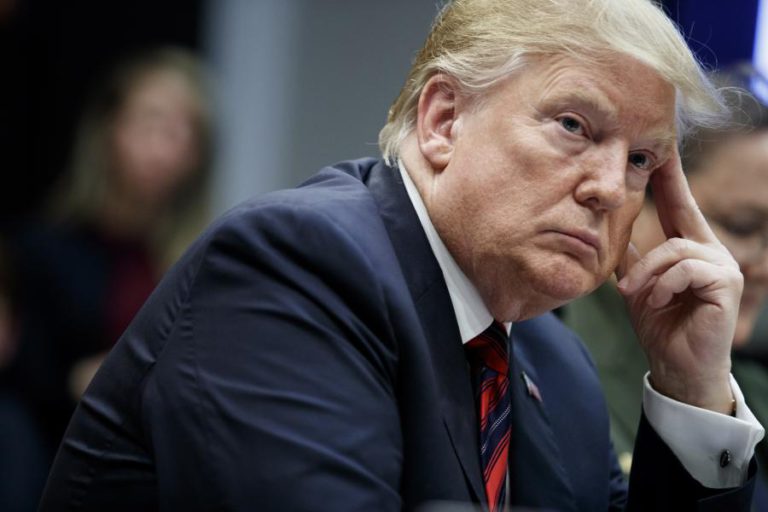 TRUMP VÊ ENORME POTENCIAL NUM ACORDO COMERCIAL COM O REINO UNIDO