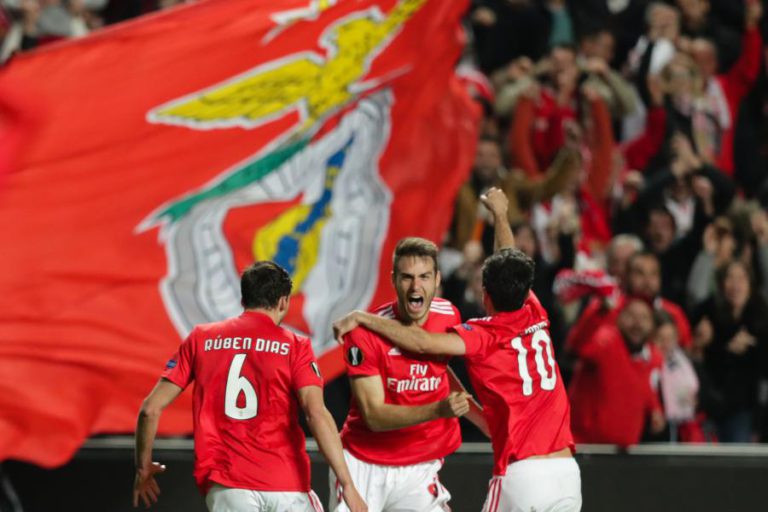 BENFICA AFASTA DÍNAMO ZAGREB NO PROLONGAMENTO E GARANTE QUARTOS DE FINAL DA LIGA EUROPA