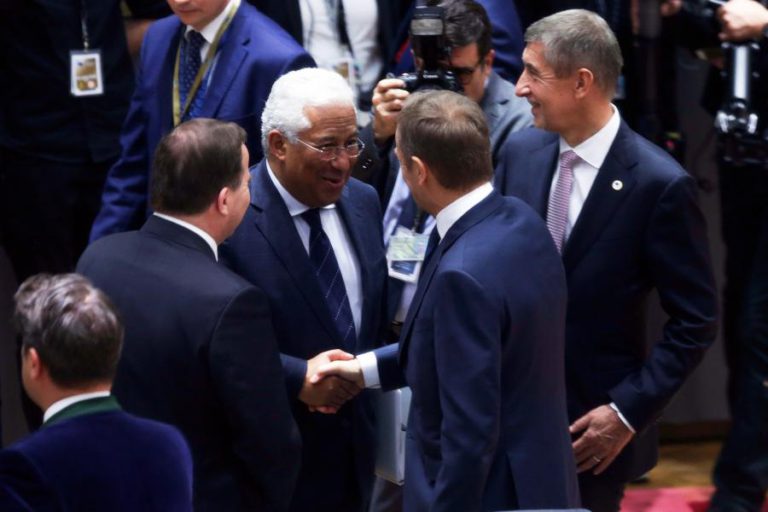 ANTÓNIO COSTA CONSIDERA POSITIVA RESPOSTA DA UE EM DUAS MODALIDADES