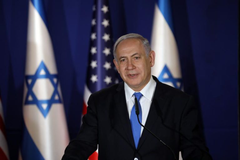 NETANYAHU ENCURTA VISITA AOS EUA E PROMETE RESPOSTA FORTE AO ATAQUE DE GAZA