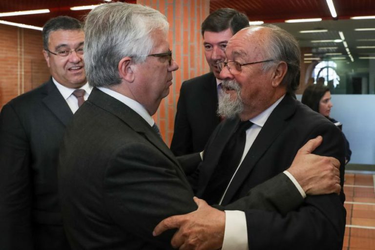 BOMBEIROS ADMITEM “REBELIÃO NACIONAL” CONTRA CRIAÇÃO DE COMANDOS SUB-REGIONAIS