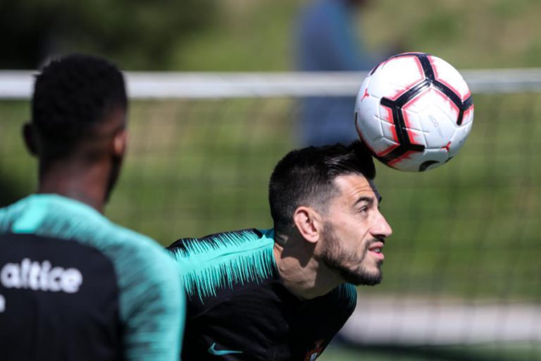 SELEÇÃO PORTUGUESA CUMPRE ÚLTIMA SESSÃO DE TRABALHO ANTES DO JOGO COM A SÉRVIA