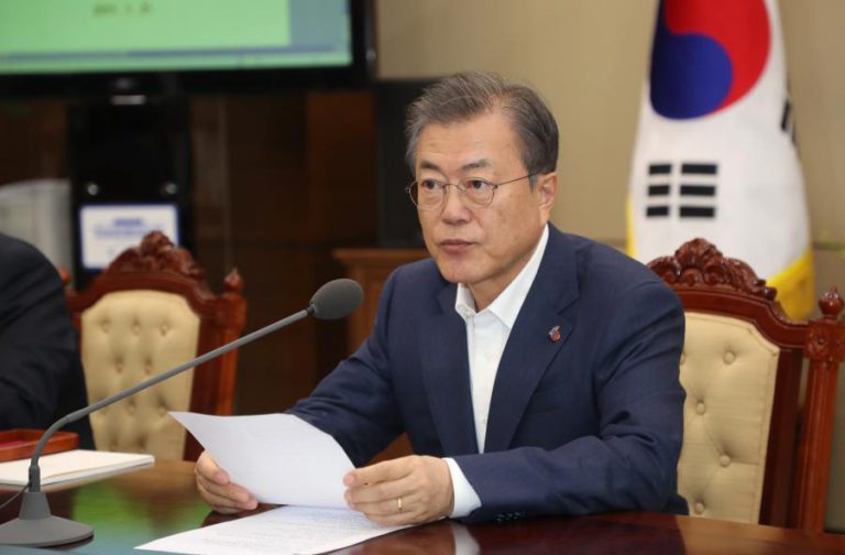 PRESIDENTE DA COREIA DO SUL REÚNE-SE COM DONALD TRUMP EM ABRIL, EM WASHINGTON