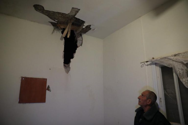 CINCO PAÍSES EUROPEUS REJEITAM NA ONU DECISÃO NORTE-AMERICANA SOBRE MONTES GOLÃ