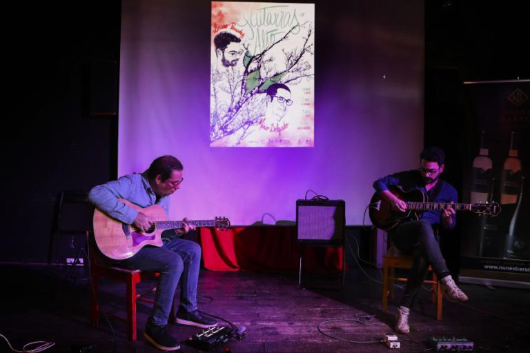 BRUNO PERNADAS E MÁRIO DELGADO JUNTOS NA INICIATIVA GUITARRAS AO ALTO
