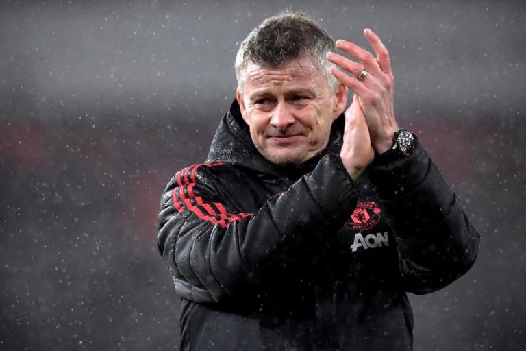 MANCHESTER UNITED CONFIRMA SOLSKJAER COMO TREINADOR NAS PRÓXIMAS TRÊS ÉPOCAS